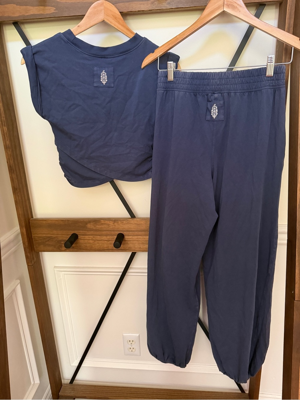 NWOT size XS Free People Movement Crossover set - Picture 5 of 6